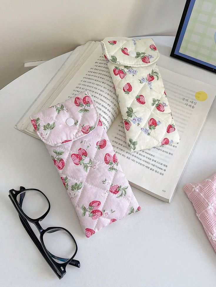 Soft Fabric Eyeglass Pouch